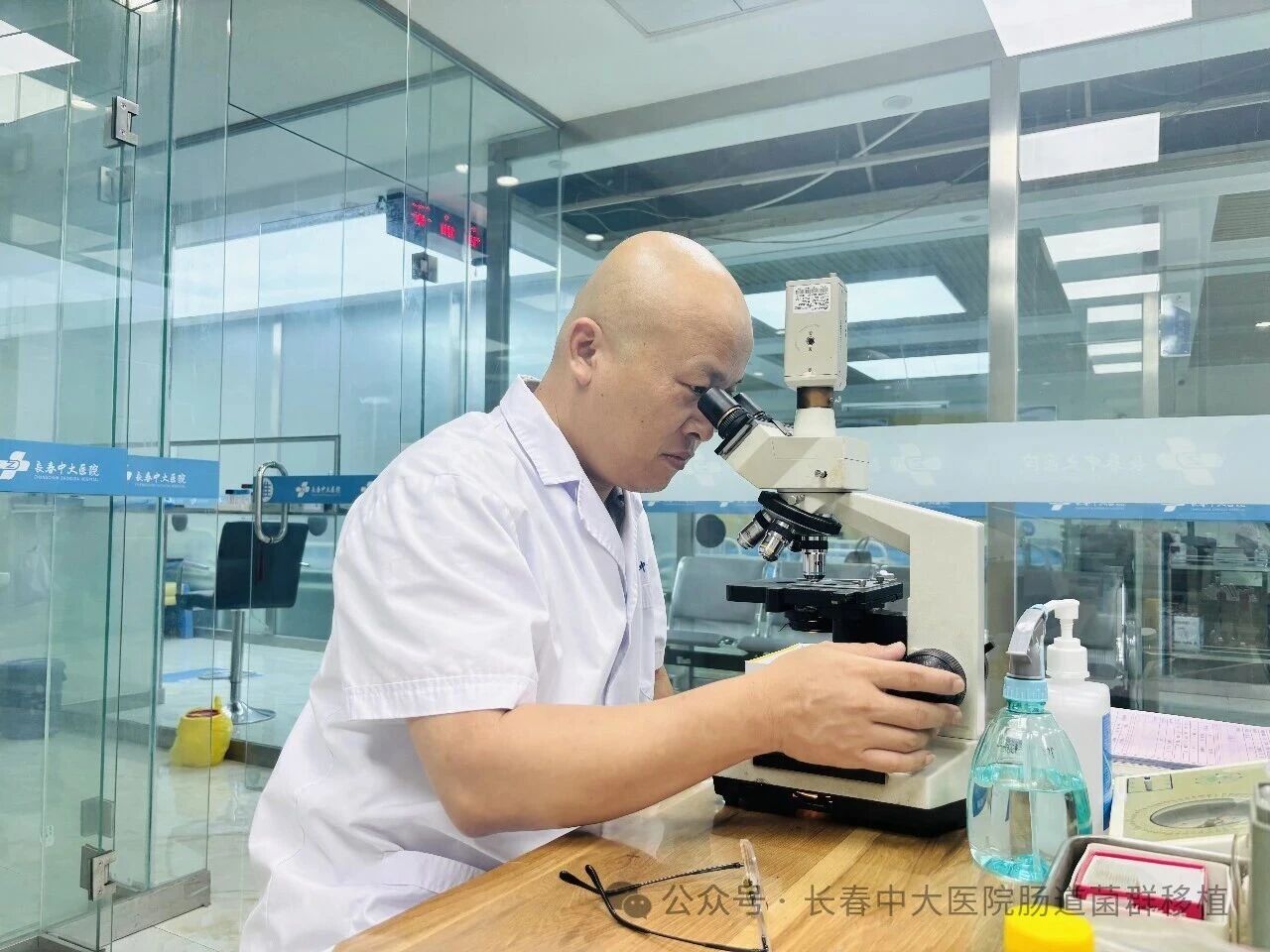 南京市|高朋磊医师：左手男科临床，右手肠道菌群移植深入研究